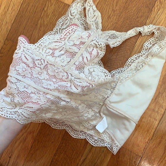 hearts racerback cream lace bralette - Picture 4 of 5